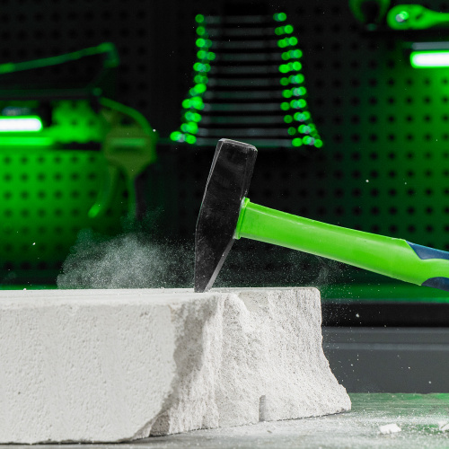 Молоток слесарный, 600 г, фибергласовая обрезиненная рукоятка Сибртех по ценам производителя в Челябинске с доставкой по всей России