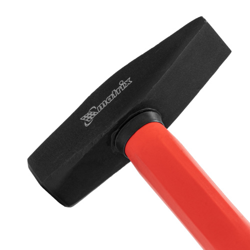 Молоток слесарный, 600 г, фибергласовая обрезиненная рукоятка Matrix по ценам производителя в Челябинске с доставкой по всей России