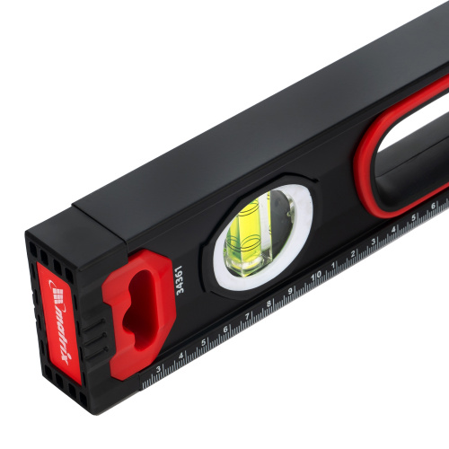 Уровень алюминиевый, усиленный, фрезерованный, 3 глазка, двухкомпонентные рукоятки, 600 мм Matrix по ценам производителя в Челябинске с доставкой по всей России