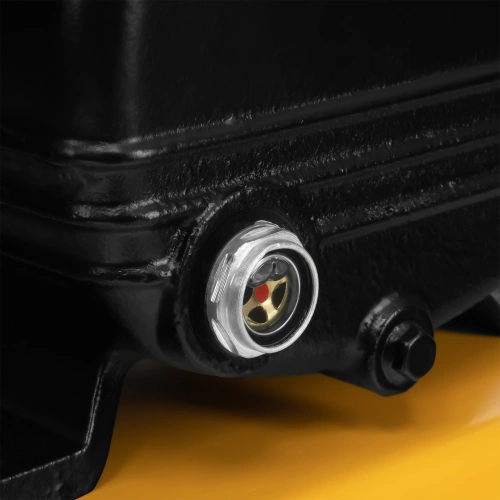 Компрессор воздушный BCV2200/100, ременный привод, 2.2 кВт, 100 литров, 370 л/мин Denzel по ценам производителя в Челябинске с доставкой по всей России