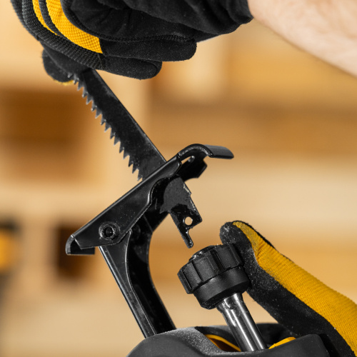 Пила сабельная аккумуляторная бесщет. RS-250, Li-Ion, 20 В Denzel по ценам производителя в Челябинске с доставкой по всей России