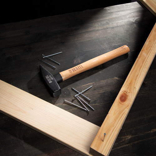 Молоток слесарный, 800 г, кованый квадратный боек, буковая рукоятка Denzel по ценам производителя в Челябинске с доставкой по всей России