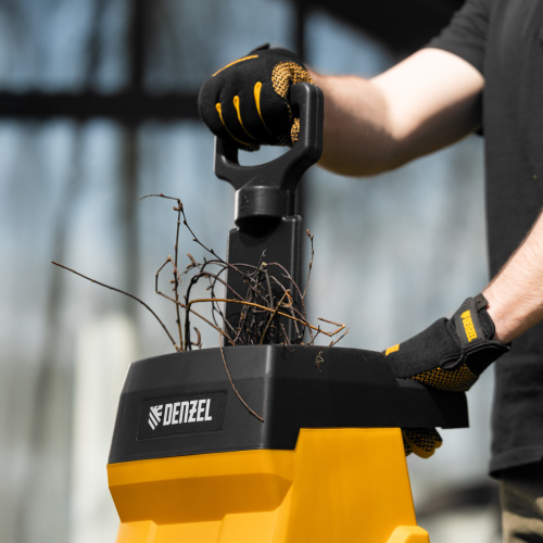 Измельчитель садовый электрический ECS-2500, 2500 Вт, 45 мм Denzel по ценам производителя в Челябинске с доставкой по всей России