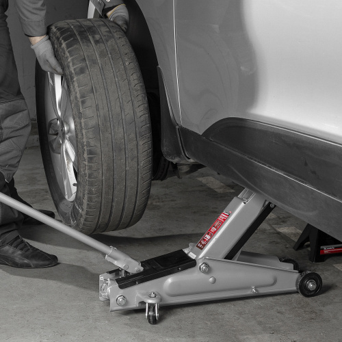 Домкрат гидравлический подкатный, 3 т, высота подъема 130-410 мм Matrix по ценам производителя в Челябинске с доставкой по всей России