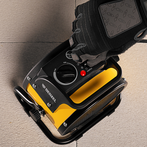 Тепловая пушка, керамический нагреватель (тепловентилятор) DHC 2-100, 230 В, 0.025/1/2 кВт Denzel по ценам производителя в Челябинске с доставкой по всей России