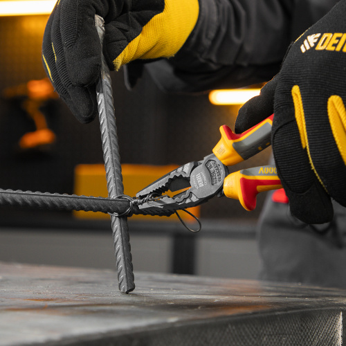 Плоскогубцы комбинированные, диэлектрические трехкомпонентные рукоятки до 1000 В, 180 мм Denzel по ценам производителя в Челябинске с доставкой по всей России