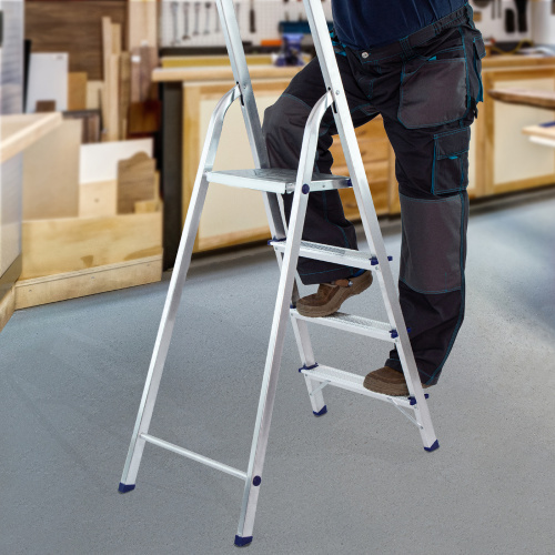 Стремянка усиленная, 4 ступени, алюминиевая, MTX по ценам производителя в Челябинске с доставкой по всей России