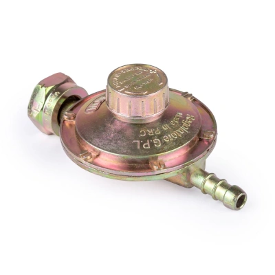 Редуктор пропановый с регулятором тип "ЛЯГУШКА" Foxweld (вход. гайка 21.8-14/1"LH, вых. 9мм) по ценам производителя в Челябинске с доставкой по всей России