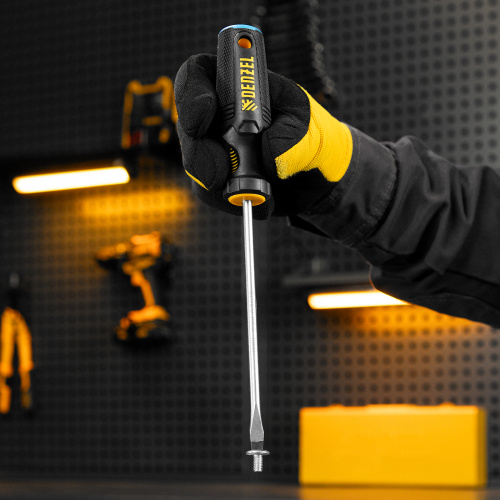 Отвертка, SL6x150 мм, S2, 3к рукоятка Denzel по ценам производителя в Челябинске с доставкой по всей России