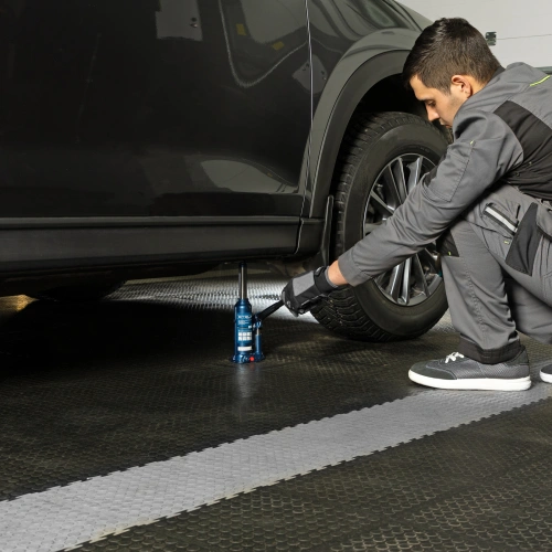 Домкрат гидравлический бутылочный, 2 т, h подъема 178-338 мм, в пластиковом кейсе Stels по ценам производителя в Челябинске с доставкой по всей России