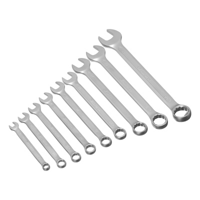 Набор инструментов, 1/2", 1/4", пластиковый кейс, 82 предмета Сибртех по ценам производителя в Челябинске с доставкой по всей России