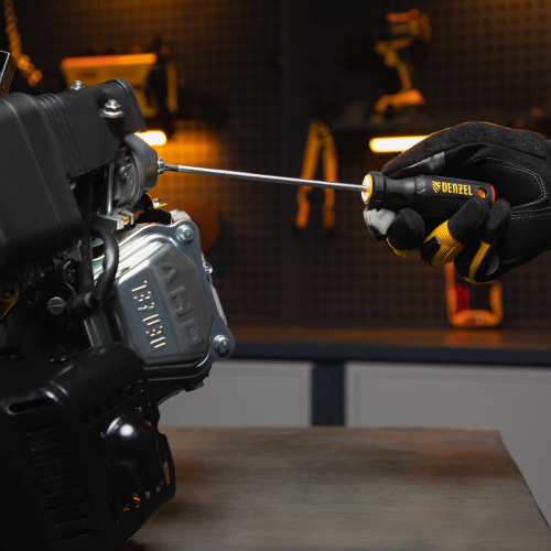 Отвертка PH1х150 мм, CrV, трехкомпонентная рукоятка Denzel по ценам производителя в Челябинске с доставкой по всей России