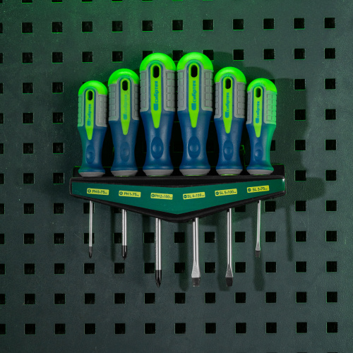 Набор отверток, CrV, трехкомпонентные рукоятки, 6 предметов Сибртех по ценам производителя в Челябинске с доставкой по всей России