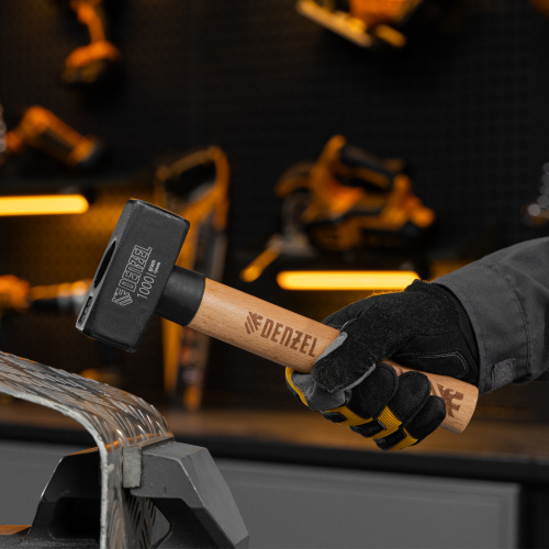 Кувалда, 1000 г, кованая головка, буковая рукоятка Denzel по ценам производителя в Челябинске с доставкой по всей России