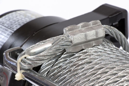 Лебедка автомобильная электрическая 4.5 т, 12 В Denzel по ценам производителя в Челябинске с доставкой по всей России