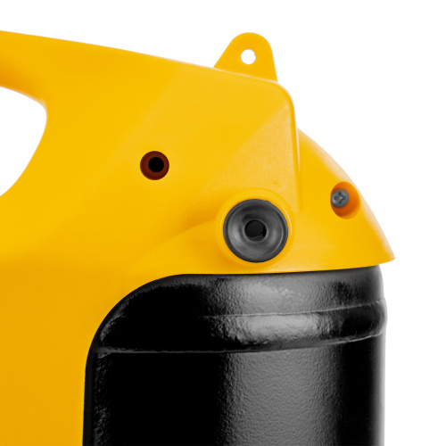 Компрессор воздушный DL1300, 10 бар, 1,3 кВт 180 л/мин 5 л, с набором аксессуаров Denzel по ценам производителя в Челябинске с доставкой по всей России