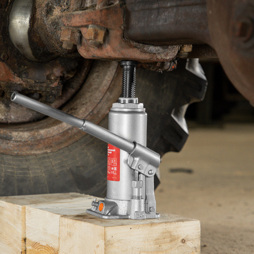 Домкрат гидравлический бутылочный, 8 т, h подъема 230-457 мм Matrix по ценам производителя в Челябинске с доставкой по всей России