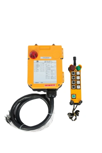 Комплект радиоуправления TOR F24-8S (380В, 8 кнопок) по ценам производителя в Челябинске с доставкой по всей России