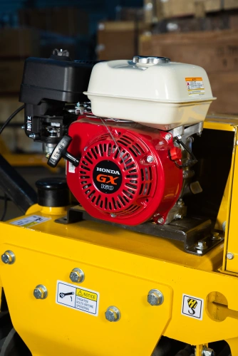 Виброкаток одновальцовый бензиновый (Honda) TOR R300 по ценам производителя в Челябинске с доставкой по всей России