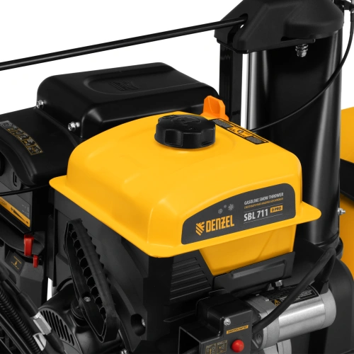 Бензиновая снегоуборочная машина SBL 711D PRO, 302cc, эл.старт, фара, обогрев, блок. дифф. Denzel по ценам производителя в Челябинске с доставкой по всей России