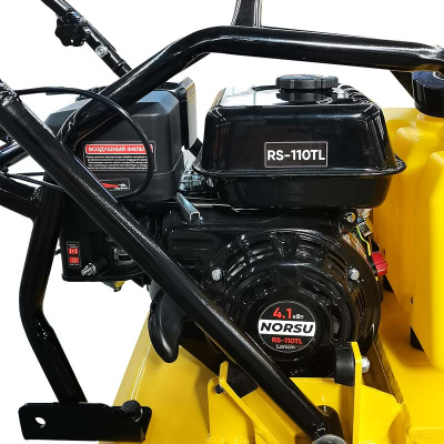 Виброплита бензиновая прямоходная NORSU RF-110TL (колесный комплект, бак для воды) купить в Москве с доставкой по всей России | ProtosMarket.ru