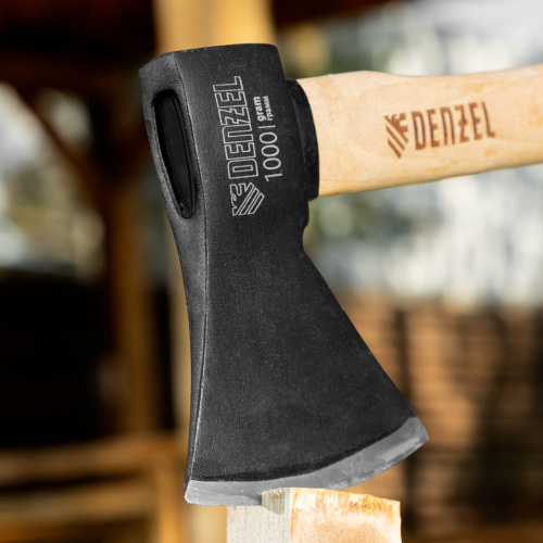 Топор, 1000 г, кованый, буковое топорище Denzel по ценам производителя в Челябинске с доставкой по всей России
