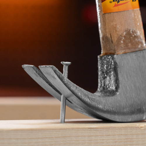 Молоток-гвоздодер, 225 г, боек 22 мм, деревянная рукоятка Sparta по ценам производителя в Челябинске с доставкой по всей России