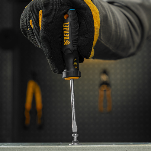 Отвертка SL5x75 мм, CrV, трехкомпонентная рукоятка Denzel по ценам производителя в Челябинске с доставкой по всей России