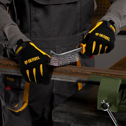 Щетка металлическая с пластмассовой ручкой, нержавеющая проволока DENZEL по ценам производителя в Челябинске с доставкой по всей России