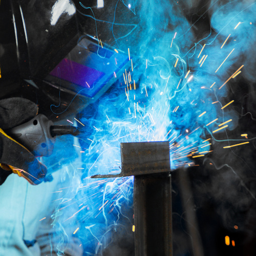 Аппарат инвертор. полуавтомат. cварки IMIG-200, 200 А, ПВ 60%, катушка 5 кг Denzel по ценам производителя в Челябинске с доставкой по всей России