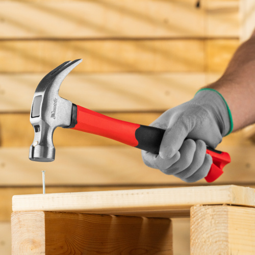 Молоток-гвоздодер optimal, 450 г, боек c магнитом, фибергласовая обрезиненная рукоятка Matrix по ценам производителя в Челябинске с доставкой по всей России