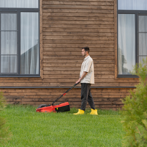 Газонокосилка аккумуляторная бесщеточная CLM-320, 320 мм, травосб. 30 л, Li-Ion, 20 В MTX по ценам производителя в Челябинске с доставкой по всей России