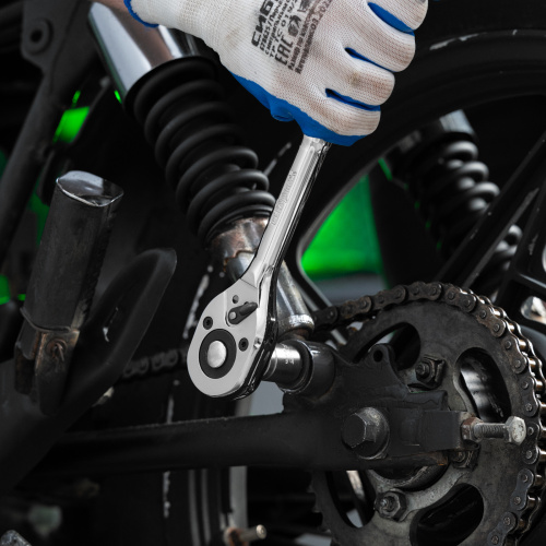 Ключ-трещотка 1/2", 45 зубьев, цельнометаллический, с быстрым сбросом, CrV, хром Сибртех по ценам производителя в Челябинске с доставкой по всей России