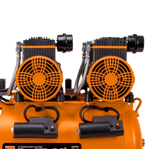 Компрессор безмасляный AERO 500/50F купить в Москве с доставкой по всей России | ProtosMarket.ru