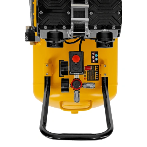 Компрессор безмасляный, малошумный DLS 3300/100, 3300 Вт,3x1100, 100 л, 570 л/мин ,блок управления Denzel по ценам производителя в Челябинске с доставкой по всей России