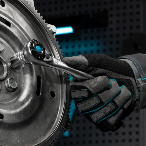 Набор торцевых головок, трещотка 120 зубьев, 3/8", CrV, 12 предметов Gross по ценам производителя в Челябинске с доставкой по всей России