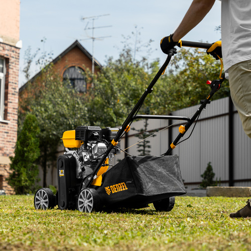 Скарификатор-аэратор бензиновый SAG-400, 212 см3, -15/+10 мм, 40 см Denzel по ценам производителя в Челябинске с доставкой по всей России