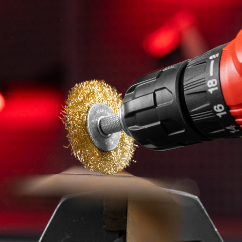 Набор щеток для дрели, 5 шт, 5 плоских 25-38-50-63-75 мм, со шпильками, металлические Matrix по ценам производителя в Челябинске с доставкой по всей России