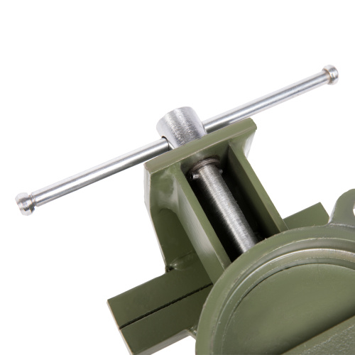 Тиски слесарные, 150 мм, стальные, поворотные Сибртех по ценам производителя в Челябинске с доставкой по всей России