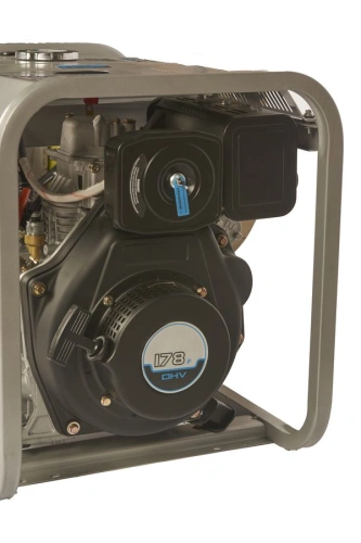 Генератор дизельный 2,8 кВт 220В 15 л с электростартером TOR KM3000D по ценам производителя в Челябинске с доставкой по всей России