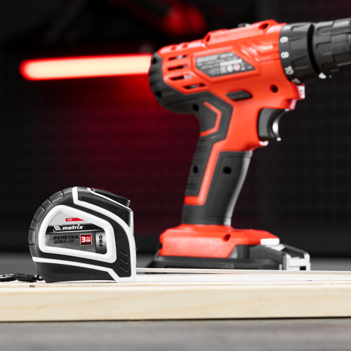 Рулетка Autostop,3 м х 16 мм,двухкомпонентный корпус,автоматическая фиксация,Pro Matrix по ценам производителя в Челябинске с доставкой по всей России