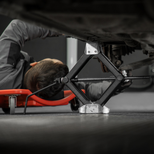 Домкрат ромбический винтовой универсальный ТУ 5.16-469-0213-04, 1,5 т, 105-375 мм по ценам производителя в Челябинске с доставкой по всей России