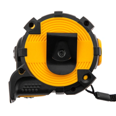 Рулетка 5м х 32мм, автоматич. фиксац., нейлон. покрытие, магнит. зацеп, двухстор. разметка Denzel по ценам производителя в Челябинске с доставкой по всей России