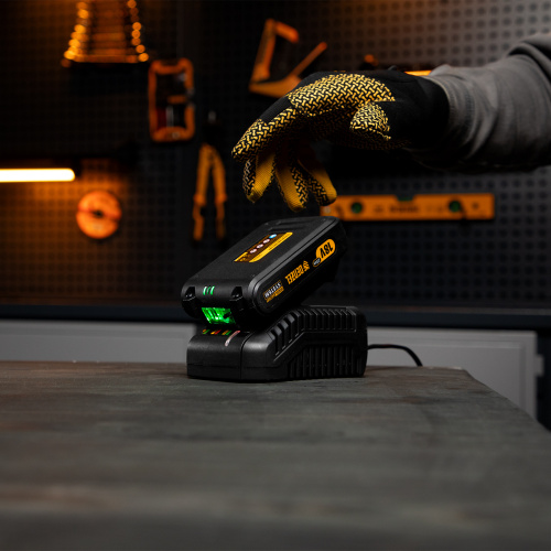 Батарея аккумуляторная IB-18-2.0, Li-Ion, 18 В, 2.0 А/ч Denzel по ценам производителя в Челябинске с доставкой по всей России