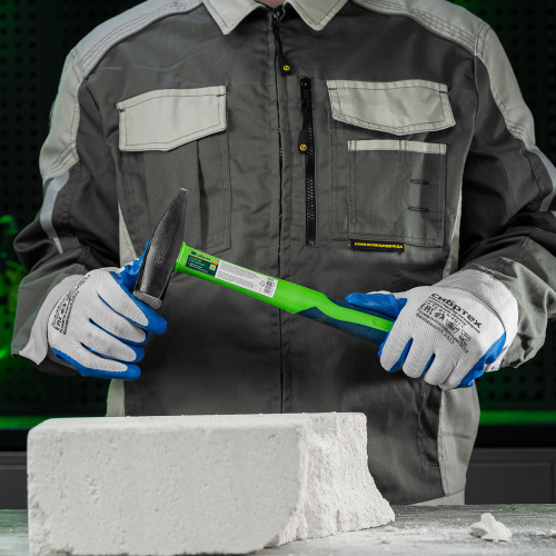 Молоток слесарный, 600 г, фибергласовая обрезиненная рукоятка Сибртех по ценам производителя в Челябинске с доставкой по всей России