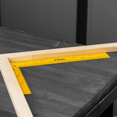 Угольник стальной, 200 х 300 мм Denzel по ценам производителя в Челябинске с доставкой по всей России