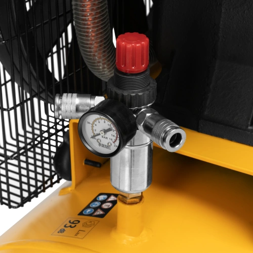 Компрессор воздушный рем. привод BCV 4000-T/200, 4,0 кВт, 200 литров, 690 л/мин Denzel по ценам производителя в Челябинске с доставкой по всей России