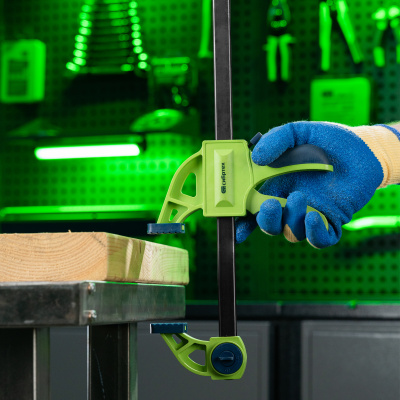 Струбцина F-образная, быстрозажимная, 900 х 70 х 1130 мм, пластиковый корпус, фиксатор, двухкомпонентная рукоятка Сибртех по ценам производителя в Челябинске с доставкой по всей России