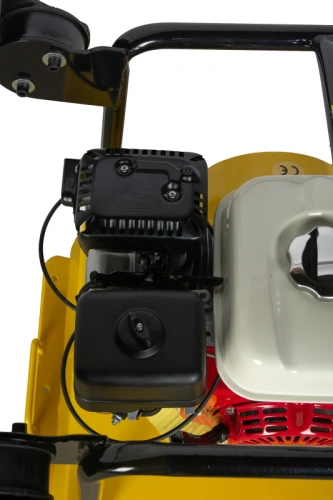 Виброплита 100 кг, 14кН (Honda) без бака TOR C-120 по ценам производителя в Челябинске с доставкой по всей России