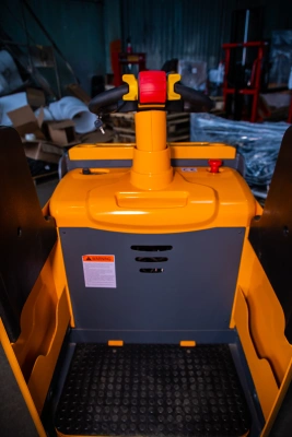 Тележка электрическая 2000 кг 1150 мм XILIN CBD20L с закрытой платформой 24/280 В/Ач купить в Москве с доставкой по всей России | ProtosMarket.ru